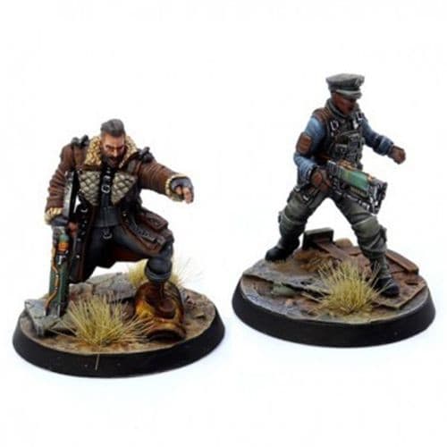 Brotherhood of Steel Elder Maxon and Captain Kells